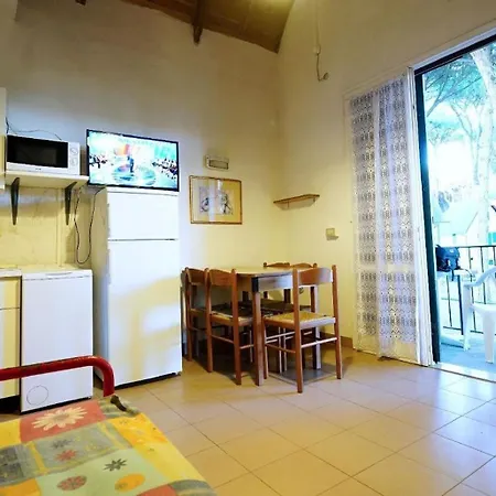 Ferienwohnung In Lido Degli Estensi Mit Gemeinsamem Garten *